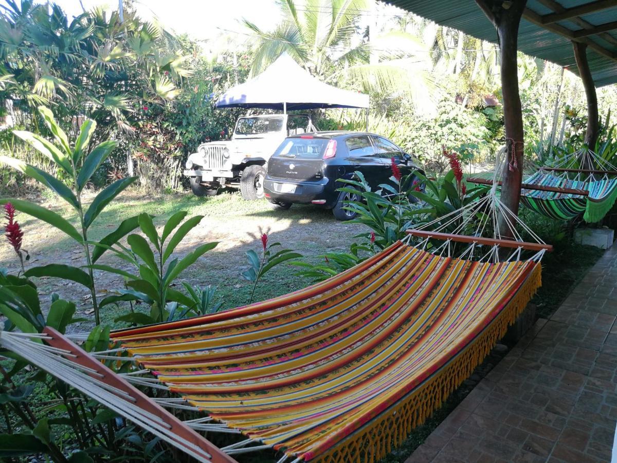 Secret Garden Hotel Cahuita Exterior photo
