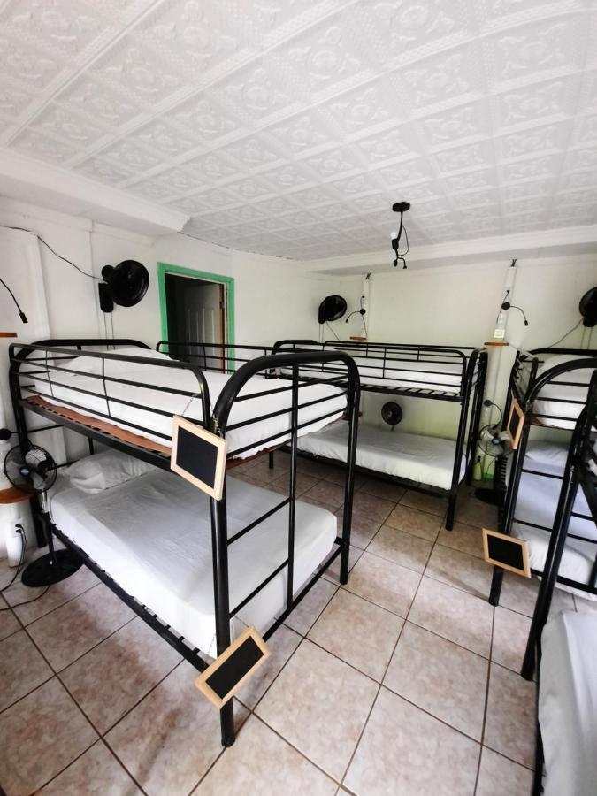 Secret Garden Hotel Cahuita Room photo